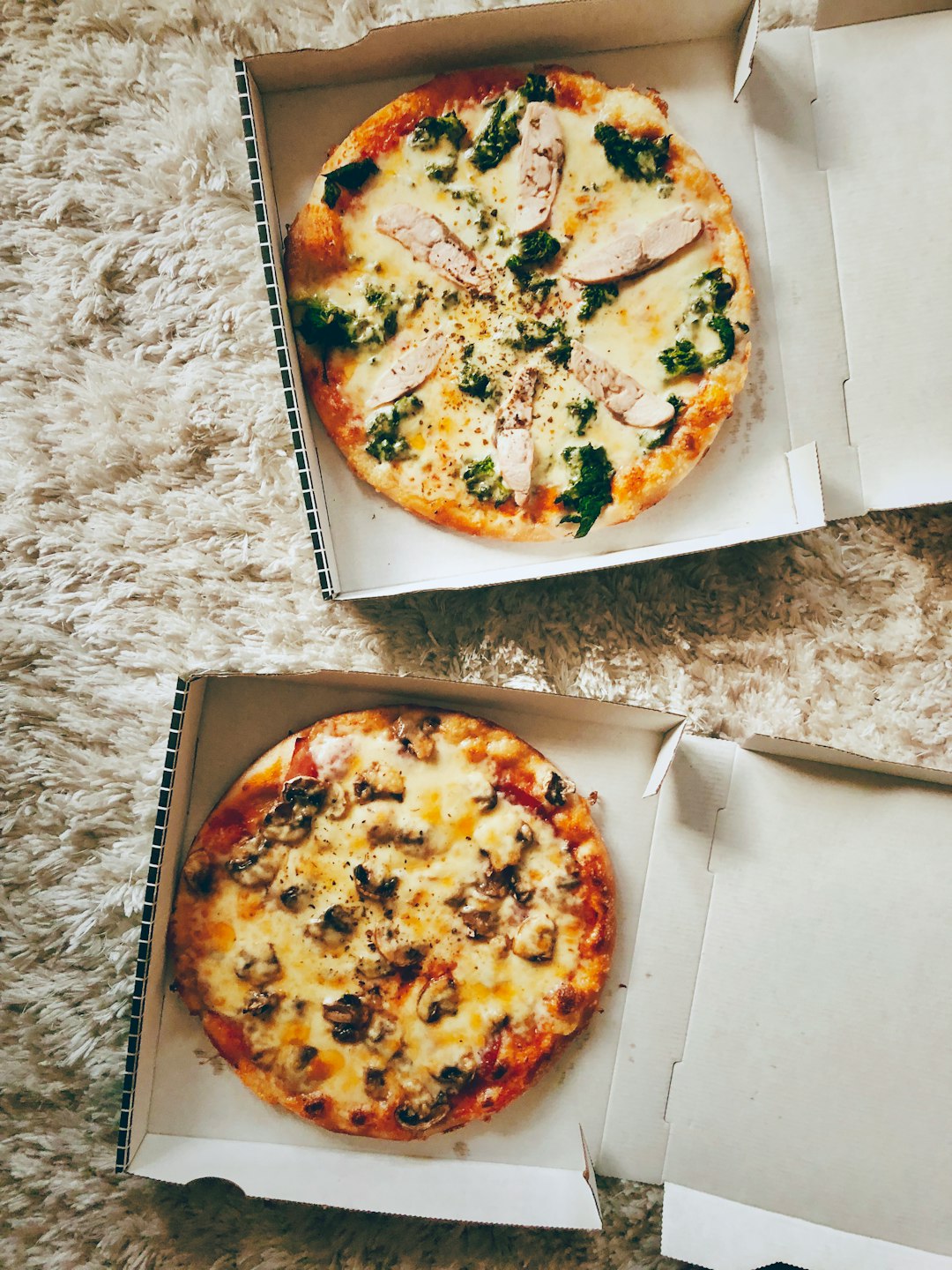 Neo-Neapolitan pizza